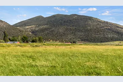 Crystal Springs #NKA 0, Klamath Falls, OR 97603 - Photo 2