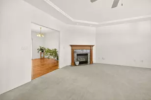 201 Orchardview Cir, Central Point, OR 97502 - Photo 8