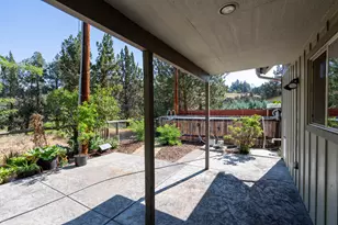 20087 Beaver Ln, Bend, OR 97703 - Photo 34