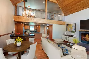 20087 Beaver Ln, Bend, OR 97703 - Photo 18