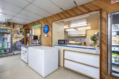 268 N 5th Street, Madras, OR 97741 - Photo 4