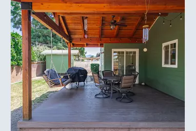 755 S 4th Street, Central Point, OR 97502 - Photo 28