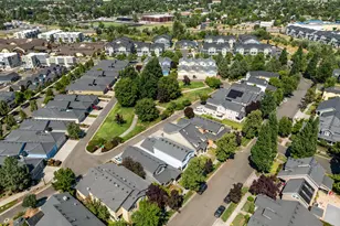 626 Griffin Oaks Dr, Central Point, OR 97502 - Photo 26