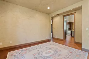 21420 Belknap Dr, Bend, OR 97701 - Photo 6