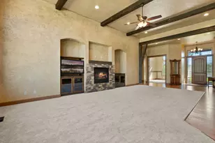 21420 Belknap Dr, Bend, OR 97701 - Photo 10