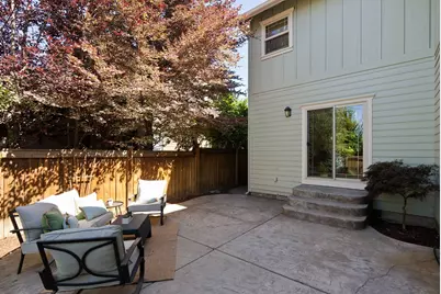 21376 Oakview Drive, Bend, OR 97701 - Photo 36