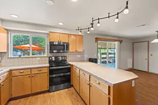 50808 S Huntington Rd, La Pine, OR 97739 - Photo 10