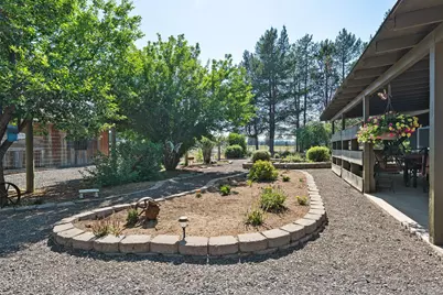 50808 S Huntington Road, La Pine, OR 97739 - Photo 20