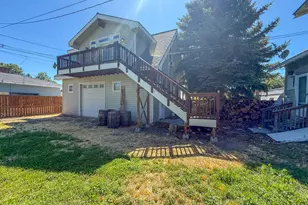 904 NE 2nd St, Prineville, OR 97754 - Photo 20