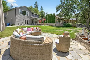 1090 Anglers Pl, Shady Cove, OR 97539 - Photo 64