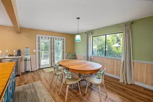 1059 SE Belle Aire Dr, Grants Pass, OR 97526 - Photo 8