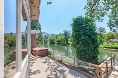 619 SE M Street, Grants Pass, OR 97526 - Photo 48