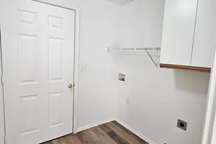 569 NE Negus Loop, Redmond, OR 97756 - Photo 12