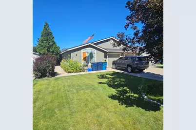 569 NE Negus Loop, Redmond, OR 97756 - Photo 4