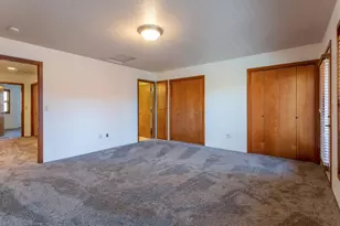 3126 Alameda St, Medford, OR 97504 - Photo 10