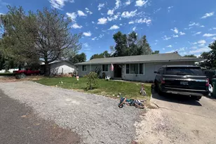 3020 Clearbrook Pl, Malin, OR 97632 - Photo 2