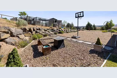 2273 NE Valley View Court, Madras, OR 97741 - Photo 22