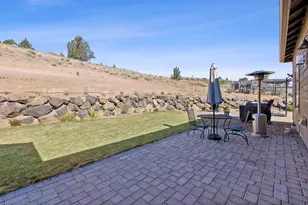 2273 NE Valley View Ct, Madras, OR 97741 - Photo 20