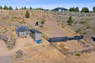 2273 NE Valley View Ct, Madras, OR 97741 - Photo 28