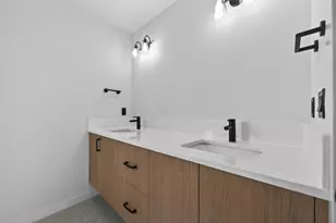 3444 NW Sullivan Ave, Bend, OR 97703 - Photo 48