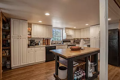 509 Derby Road, Eagle Point, OR 97524 - Photo 10