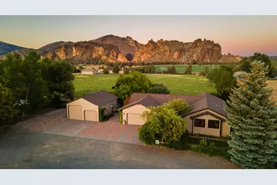 9328 NE 5th Street, Terrebonne, OR 97760 - Photo 2