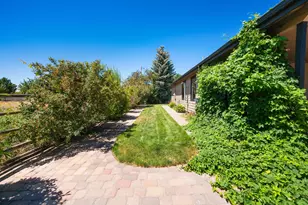 9328 NE 5th St, Terrebonne, OR 97760 - Photo 40