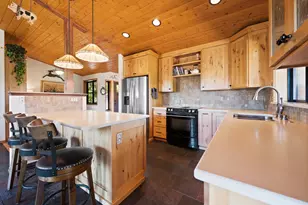 9328 NE 5th St, Terrebonne, OR 97760 - Photo 8