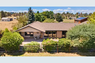 9328 NE 5th Street, Terrebonne, OR 97760 - Photo 4