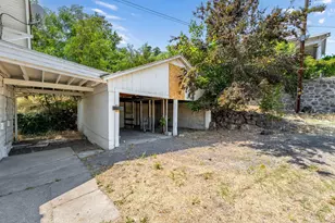 639 Washington St, Klamath Falls, OR 97601 - Photo 6