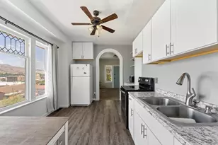 639 Washington St, Klamath Falls, OR 97601 - Photo 14