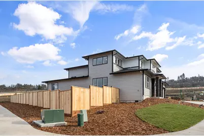 1297 Stonegate Drive #473, Eagle Point, OR 97524 - Photo 40