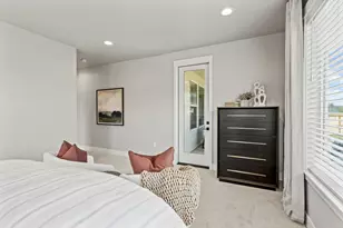 1297 Stonegate Dr, Eagle Point, OR 97524 - Photo 16