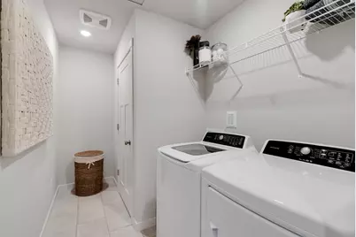 63222 Carly Ln, Bend, OR 97701 - Photo 18