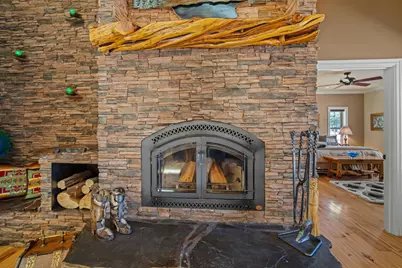 17170 Shawnee Circle, Bend, OR 97707 - Photo 6