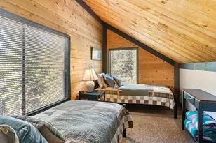 57409 Overlook Rd, Sunriver, OR 97707 - Photo 18