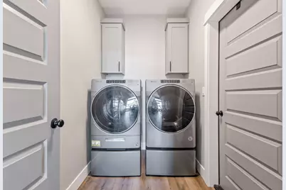 2254 NE Indigo Lane, Bend, OR 97701 - Photo 32