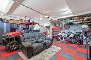 2254 NE Indigo Ln, Bend, OR 97701 - Photo 36