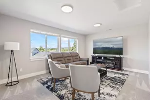 2254 NE Indigo Ln, Bend, OR 97701 - Photo 28