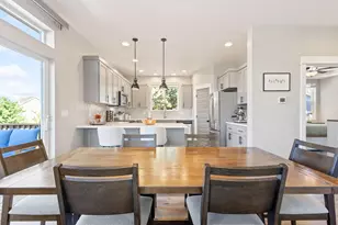 2254 NE Indigo Ln, Bend, OR 97701 - Photo 12