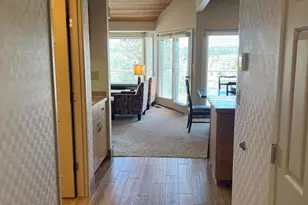 1850 Redtail Hawk Dr, Redmond, OR 97756 - Photo 2