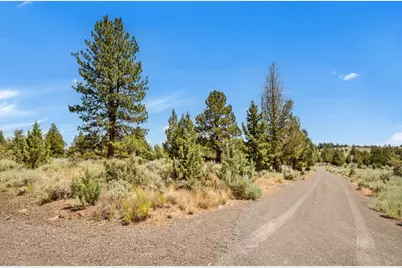 60148 Stirling Drive, Bend, OR 97702 - Photo 8