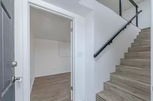 266 NW Riverside Blvd, Bend, OR 97703 - Photo 18