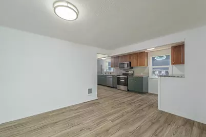 266 NW Riverside Boulevard, Bend, OR 97703 - Photo 22