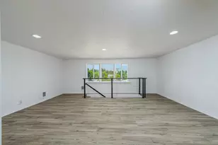 266 NW Riverside Blvd, Bend, OR 97703 - Photo 20