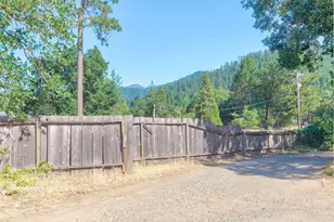 5626 Lakeshore Dr, Selma, OR 97538 - Photo 10