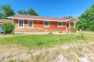 5626 Lakeshore Dr, Selma, OR 97538 - Photo 4