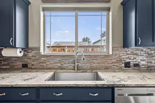 871 Holley Way, Central Point, OR 97502 - Photo 6