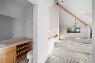 1927 Mountain Quail Dr, Redmond, OR 97756 - Photo 10