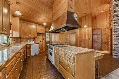 2929 Hwy 238, Jacksonville, OR 97530 - Photo 10